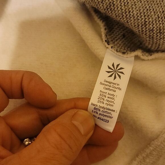 Athleta sweatshirt size xs - Picture 8 of 9